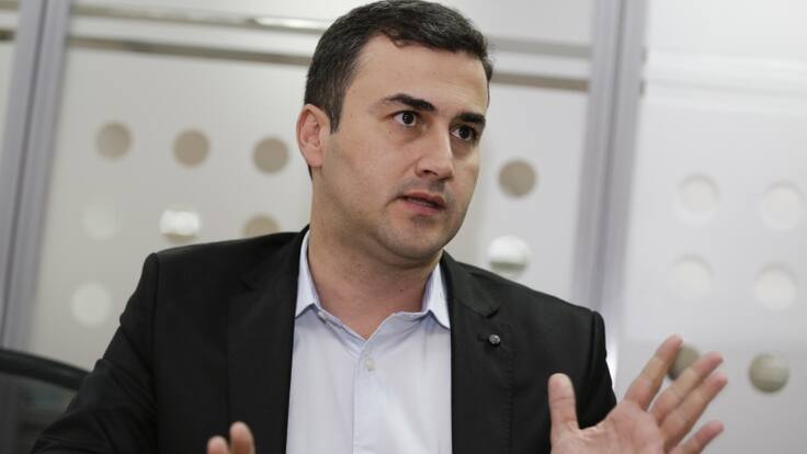 Presidente Nacional: "Almirón continua, nosotros creemos en él"