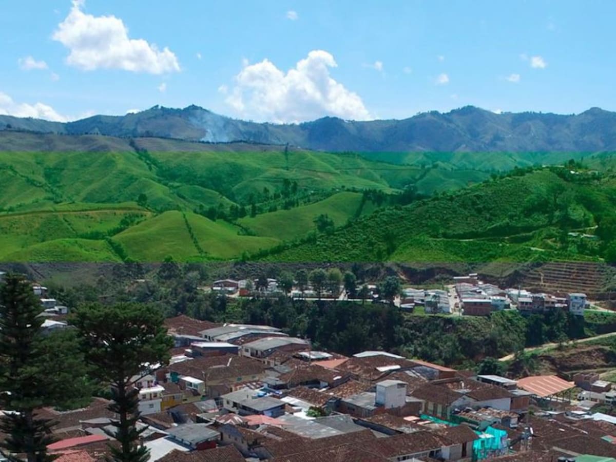 Alcaldes de Caldas piden aumento de la fuerza pública