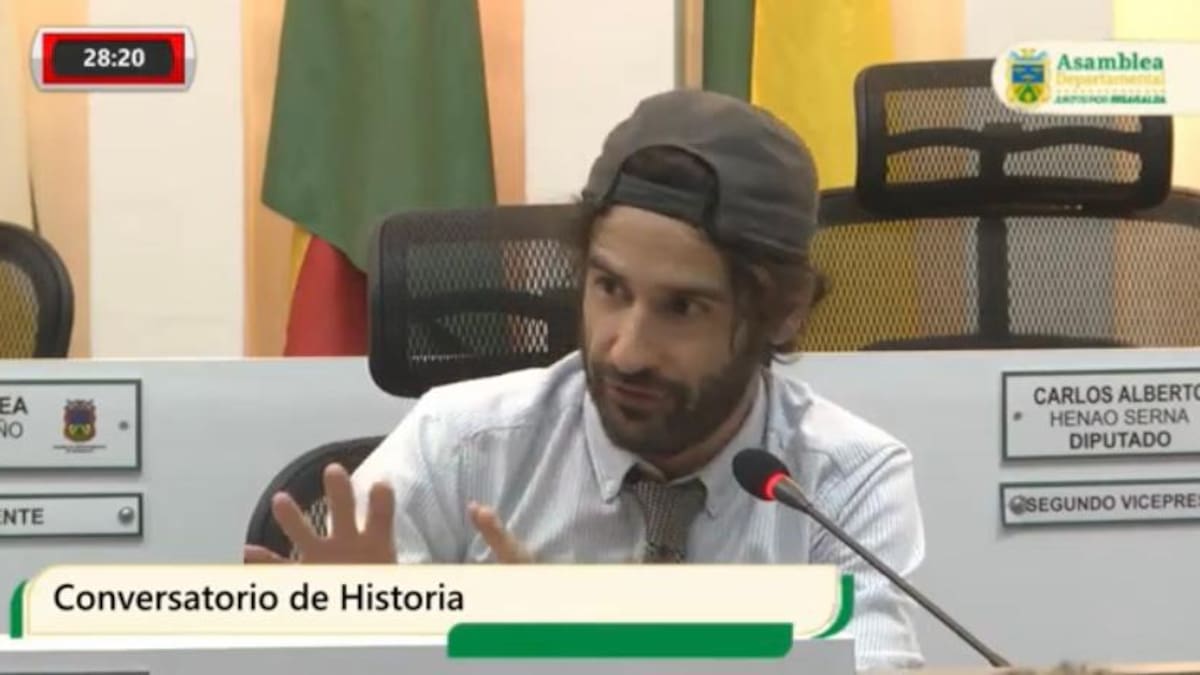 Polémica por declaraciones de docente español justificando la muerte de indígenas