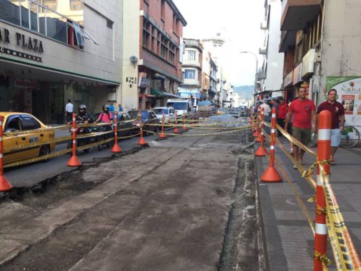 Colapso vehícular en varios puntos de Pereira