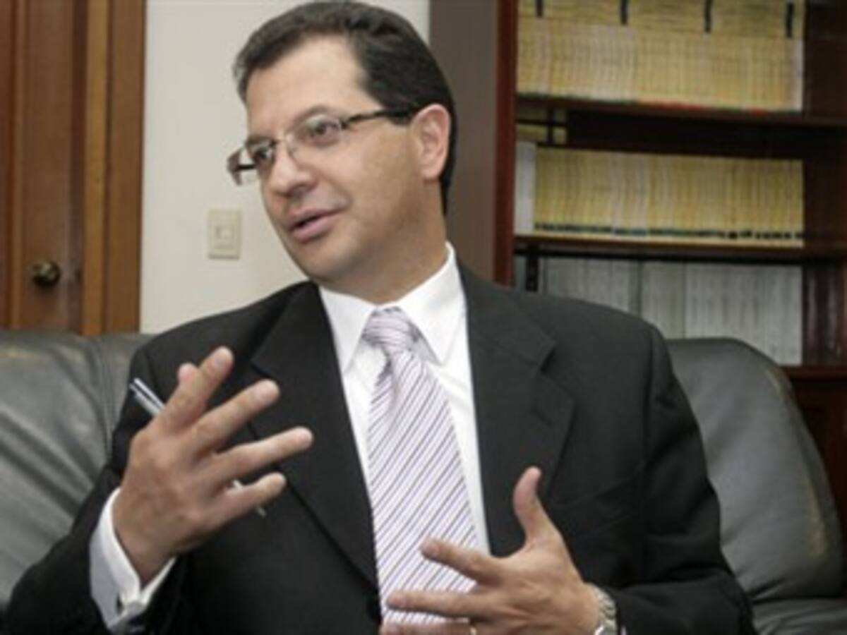 La Cámara castigó a la Corte Suprema y al Consejo de Estado por retirarse de la discusión: Mauricio Fajardo