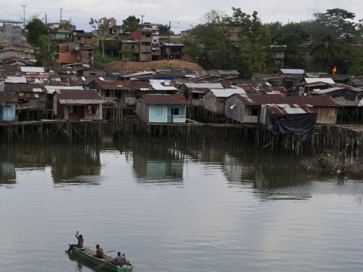 Buenaventura sufre de desabastecimiento y falta de gas domiciliario