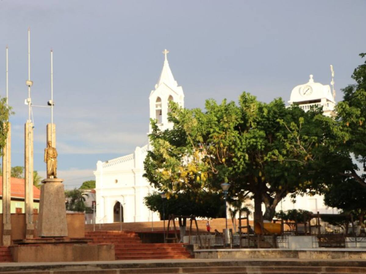 Otro alcalde en Sucre que quiere decretar toque de queda para los no vacuna