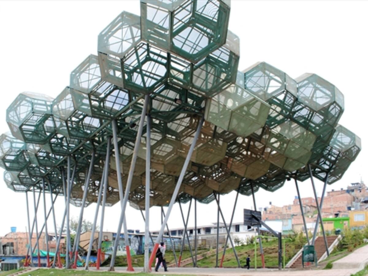 Maqueta de polideportivo en Soacha es exhibida en París