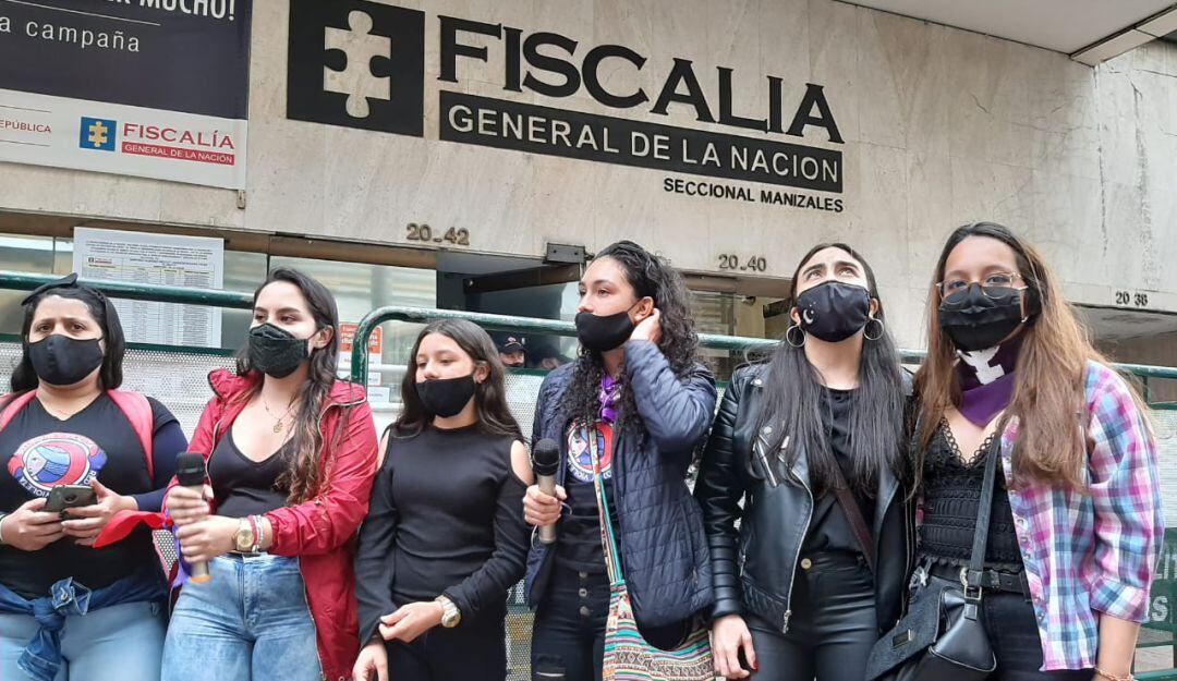 Feministas de Caldas rechazan el homicidio de la pequeña María Ángel