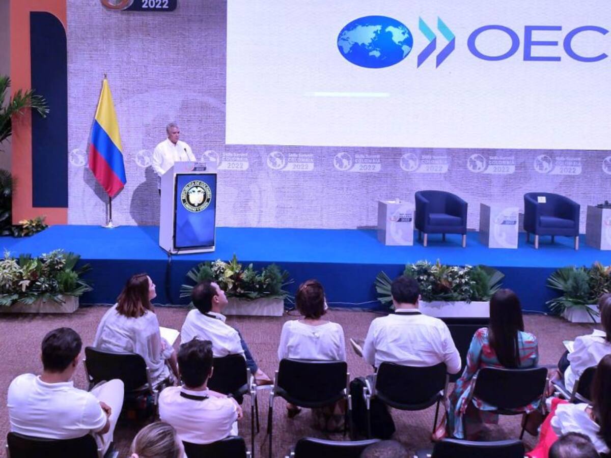 Colombia apoyará "en terreno" situación migratoria de Ucrania