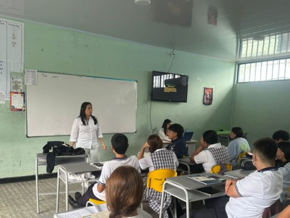 Algeciras reanuda clases tras retirar artefacto que generaba riesgo en zona educativa del norte