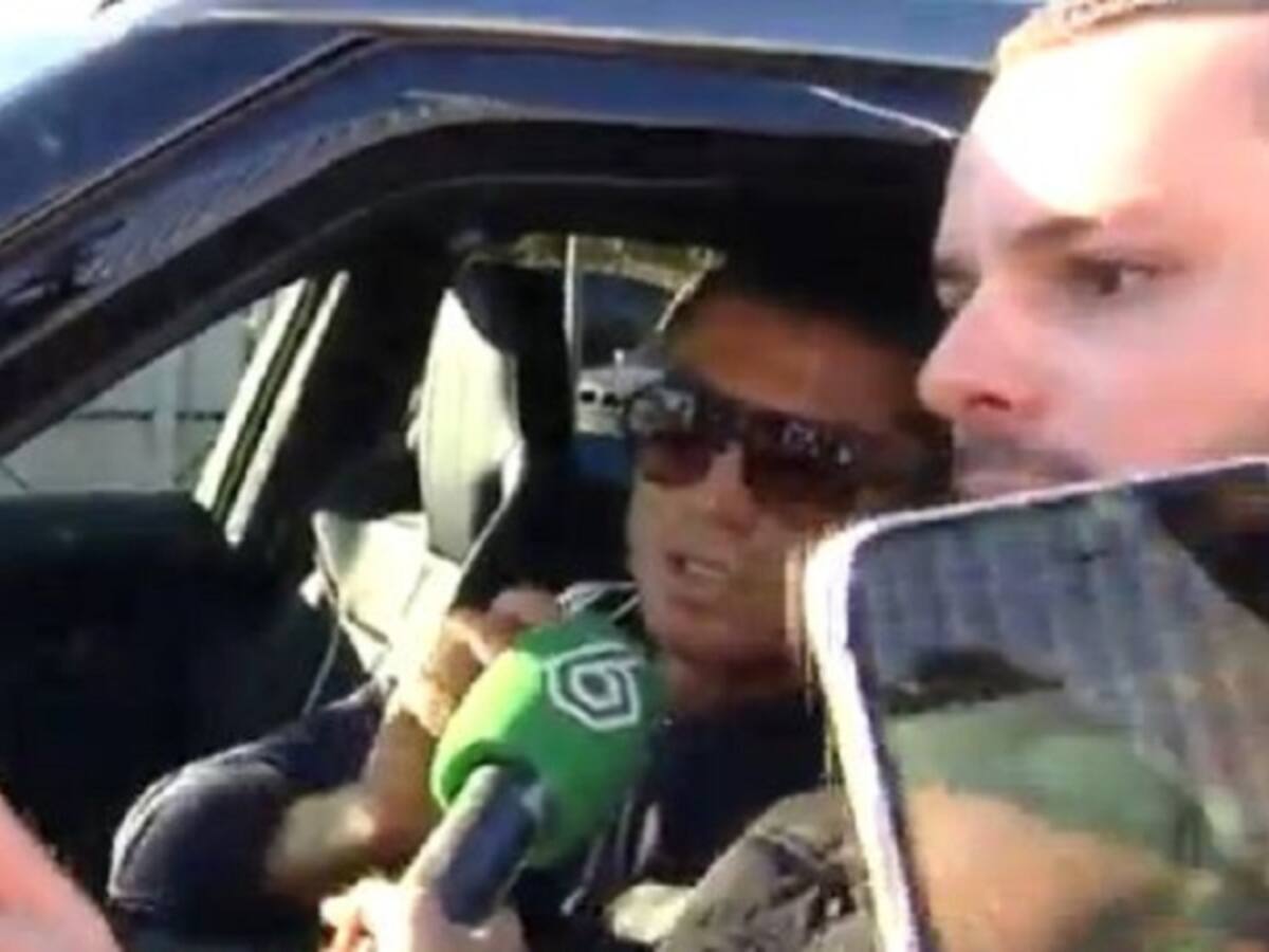 Ronaldo se enfada con un periodista a su llegada al entrenamiento