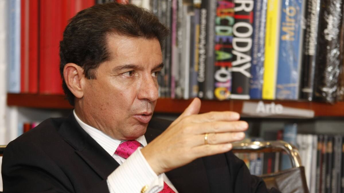 José Félix Lafaurie responde a presuntos nexos con paramilitares