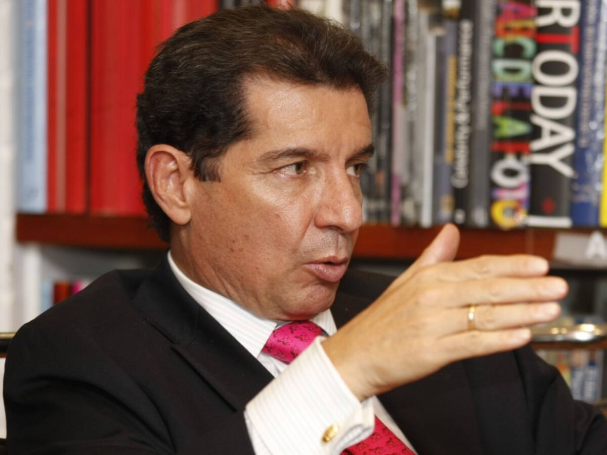 José Félix Lafaurie responde a presuntos nexos con paramilitares