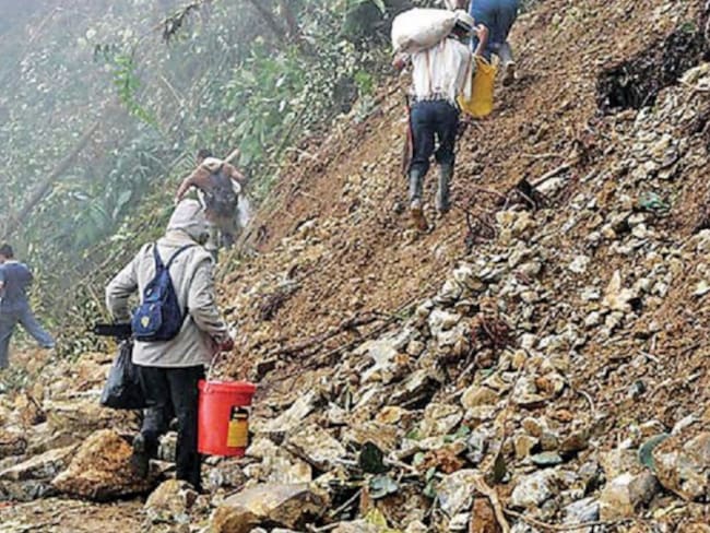Fuertes lluvias provocaron un grave derrumbe en la vía Muzo-Otanche en Boyacá