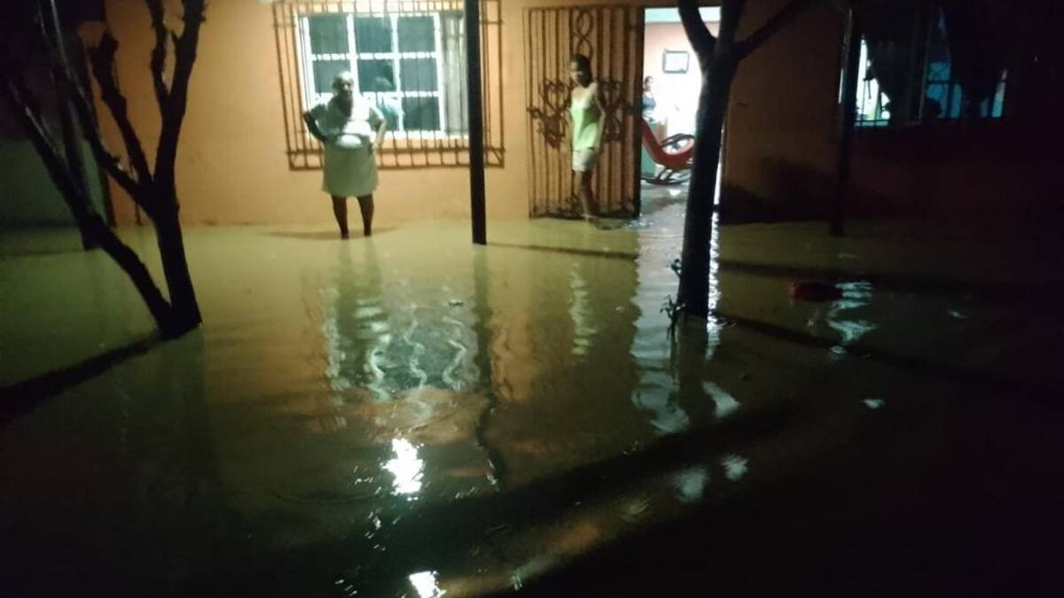 “Sí estamos ayudando a la comunidad”: alcalde de San Cristóbal sobre inundaciones