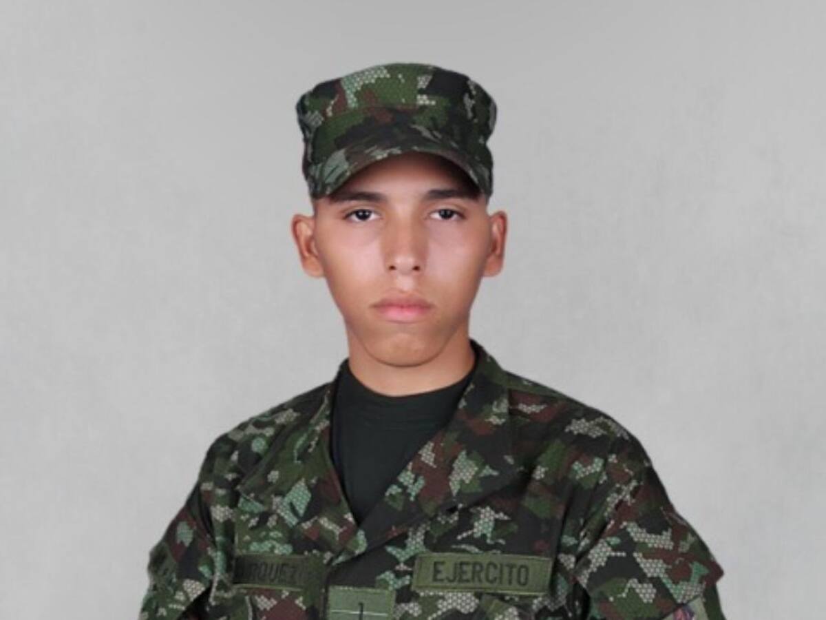Familiares rinden último adiós a Anderson Bohórquez, soldado asesinado en San José del Guaviare