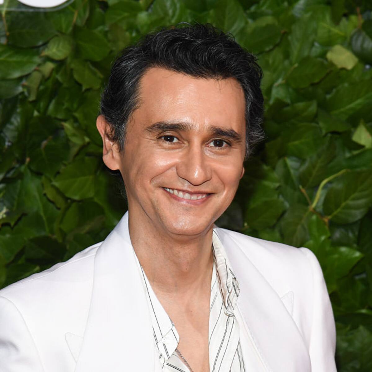 El actor colombiano Carlos-Manuel Vesga es nominado por primera vez al Emmy por la serie ‘Pluribus’