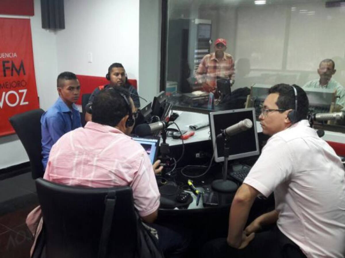 Alcaldía de Puerto Colombia hace reconocimiento a Caracol Radio