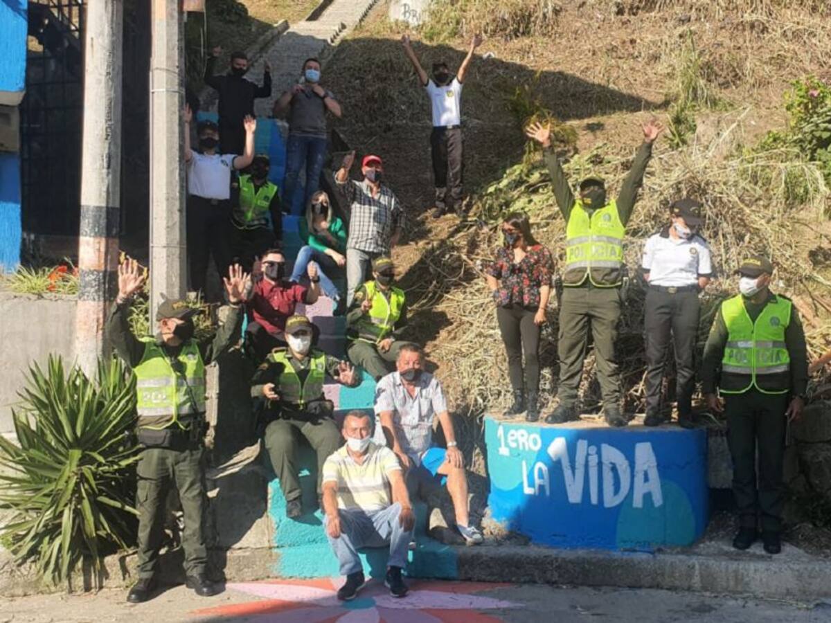 Policía Cívica y comunidad se unen para rechazar la violencia en Manizales