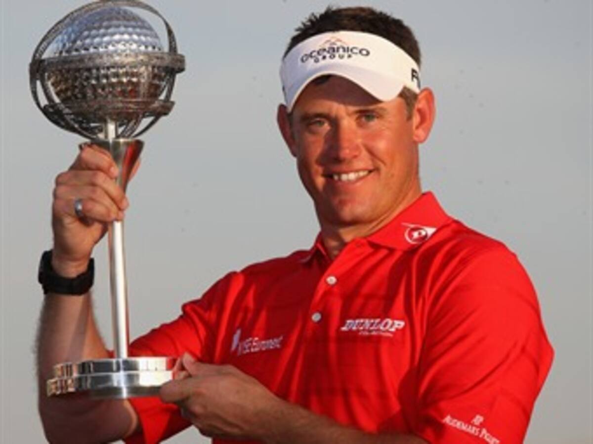 Westwood cerró la temporada como líder mundial de golf. Tiger se confirmó segundo