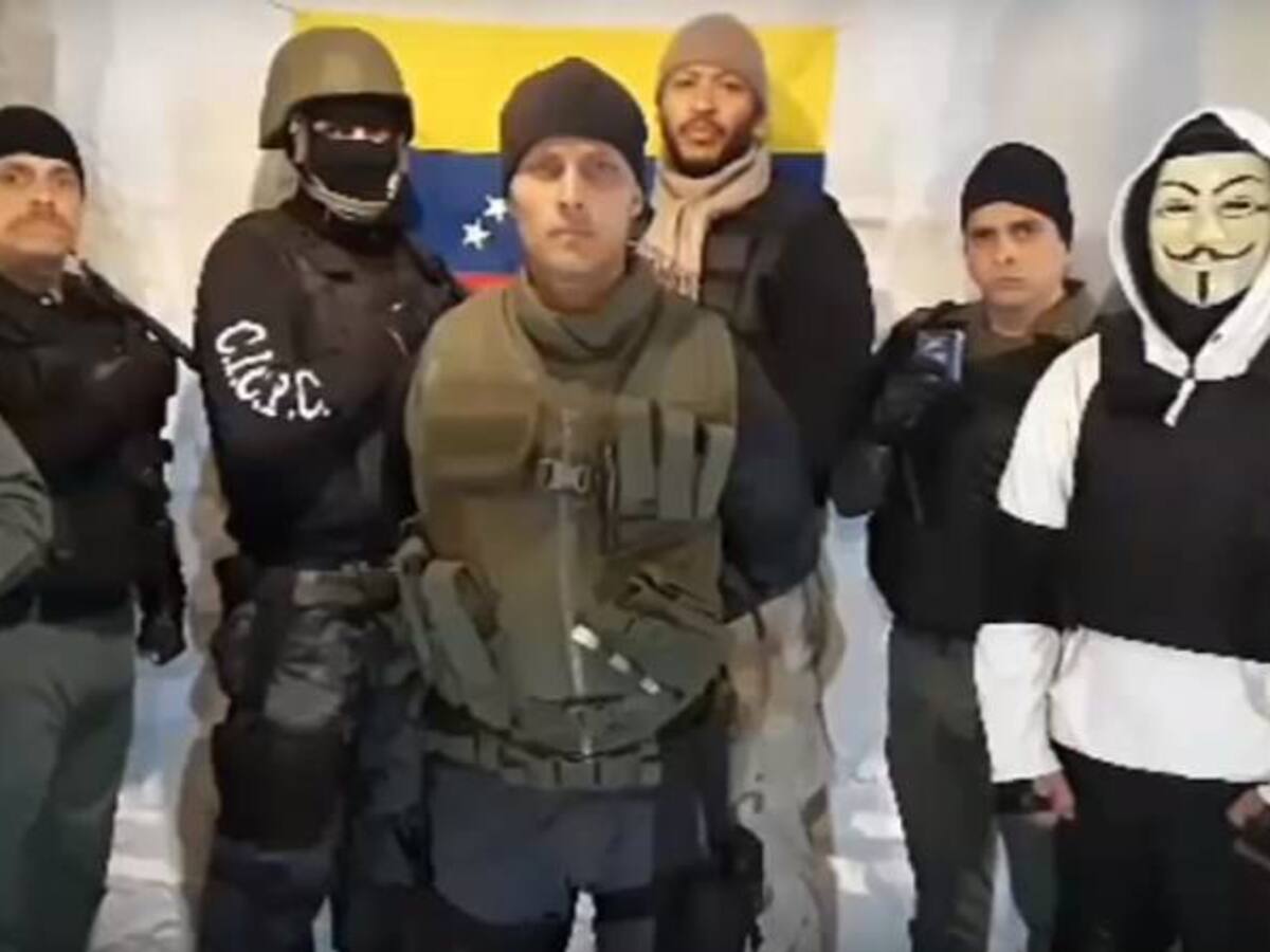 Varios muertos y cinco detenidos en operación contra piloto que se le rebeló a Maduro