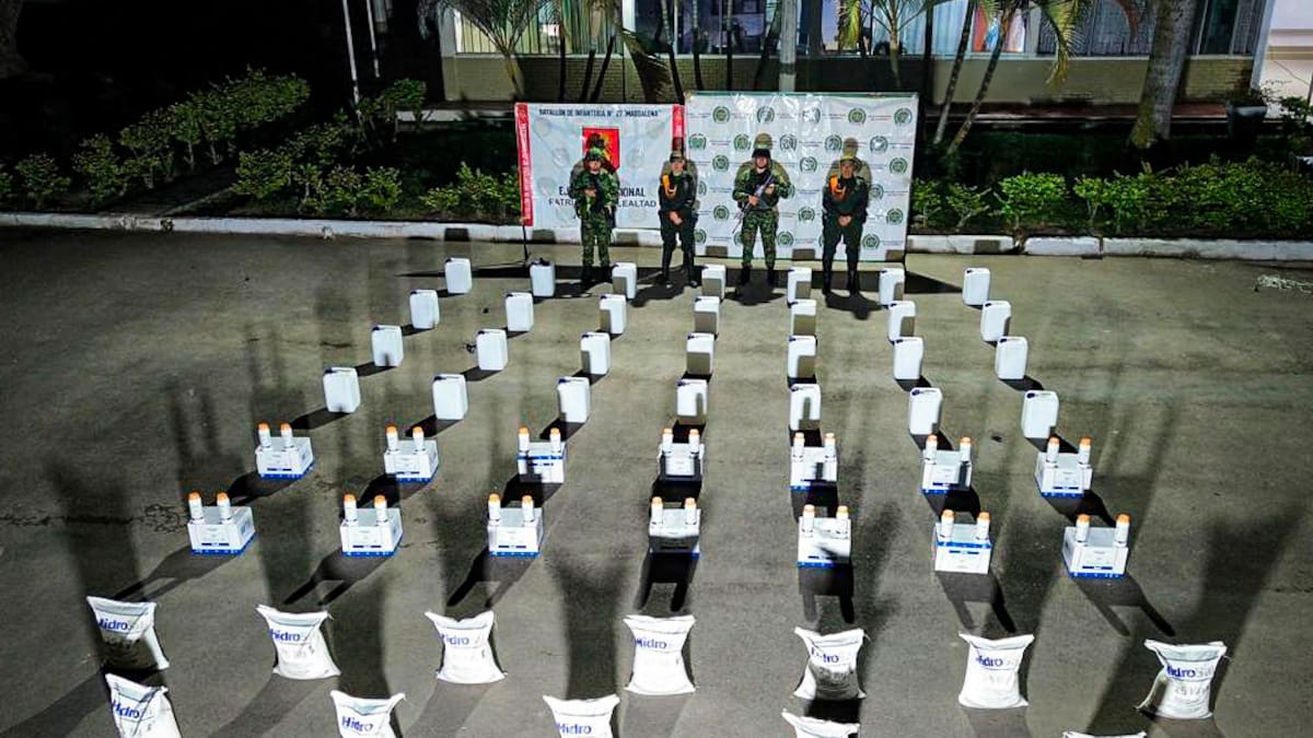 Incautan insumos químicos que serían destinados a la producción de estupefacientes en el Huila