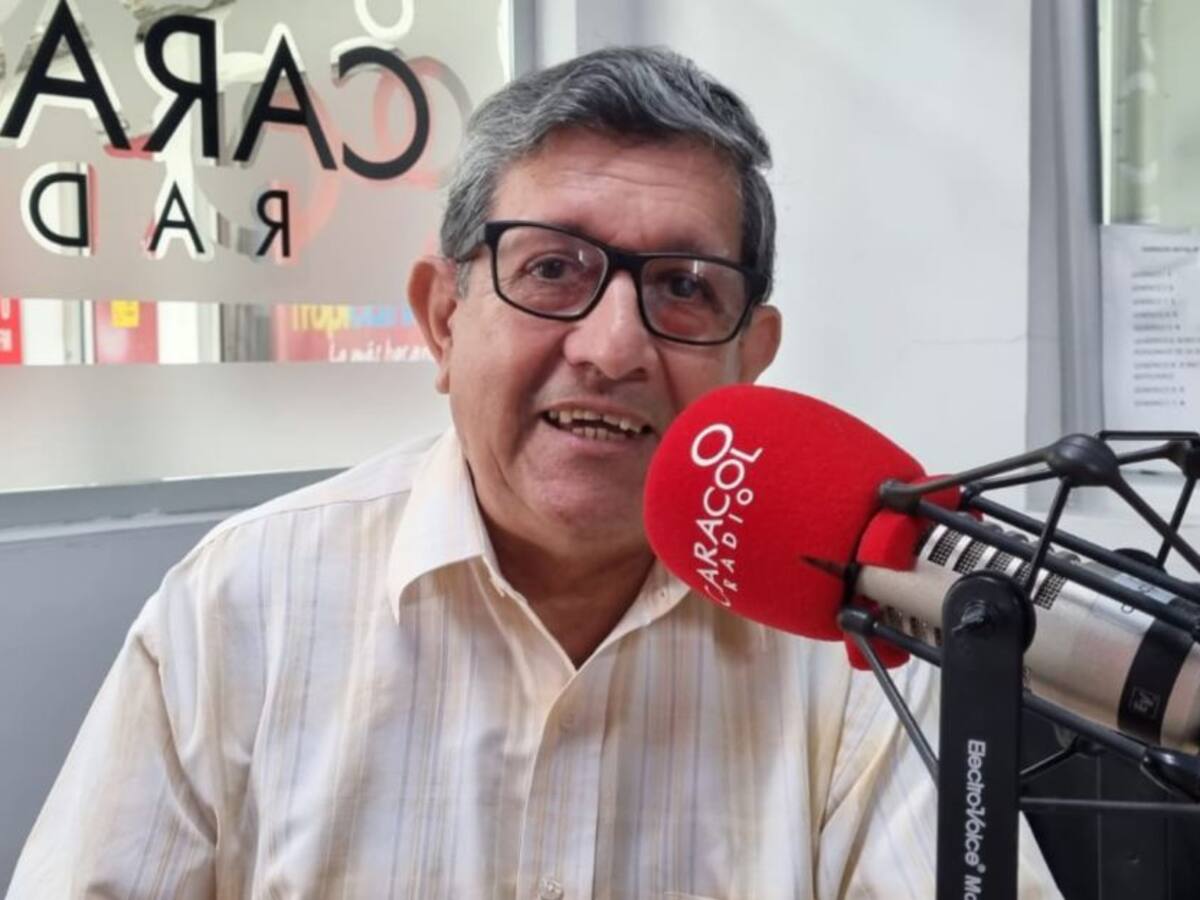 "Haré un libro sobre los templos de Santander": Luis Ernesto Suárez