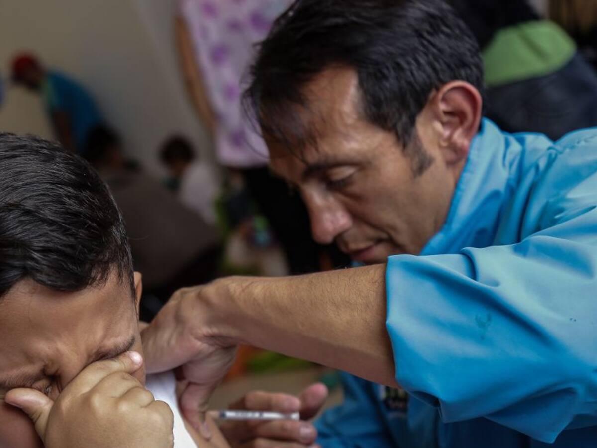 En Cartagena, Dadis recuerda importancia de la vacuna contra la hepatitis