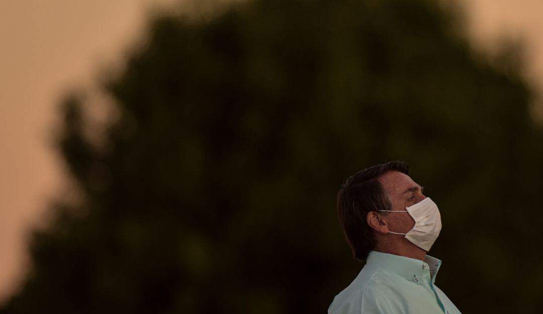 Jair Bolsonaro da nuevamente positivo a coronavirus 