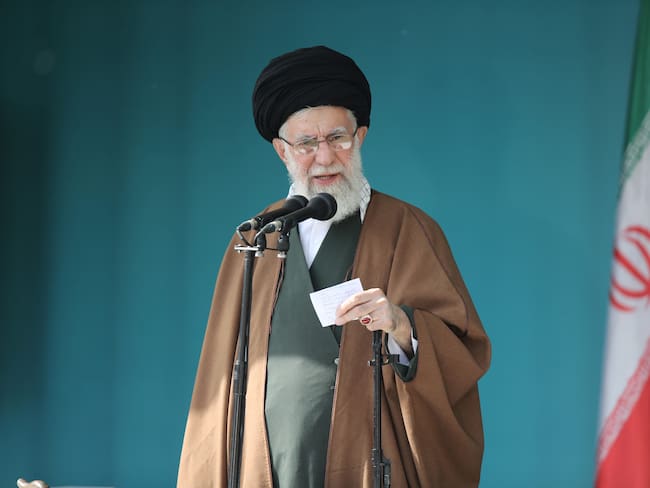 Ali Jamenei, líder supremo de Irán. (Foto de Sadegh Nikgostar ATPImages/Getty Images)