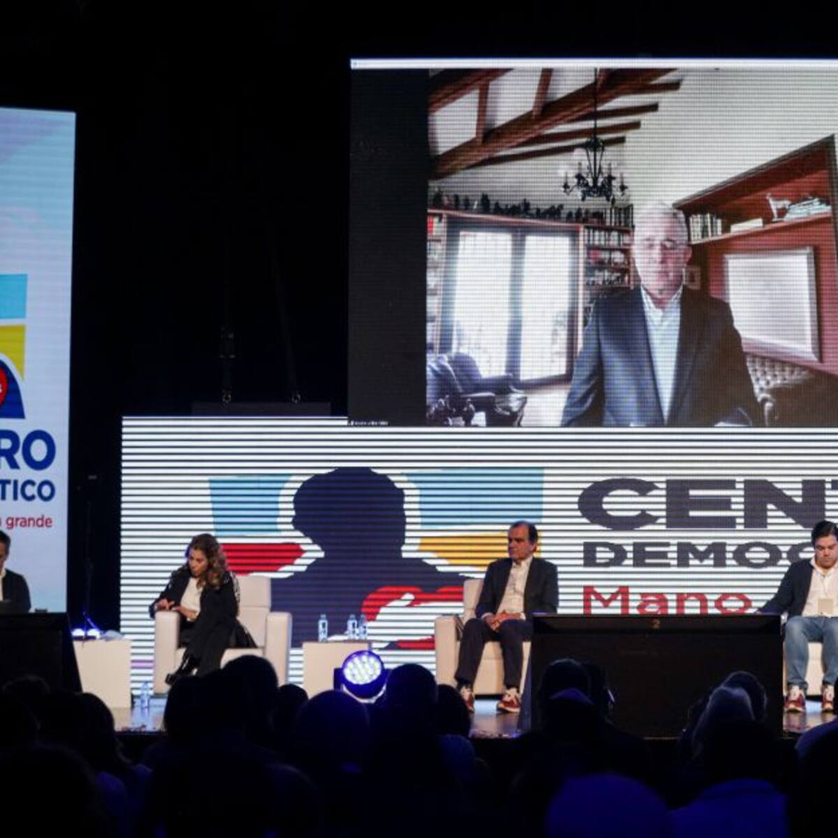 ¿Centro Democrático debe votar en las consultas del próximo 13 de marzo?