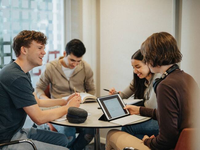 Estudiantes universitarios / Getty Images