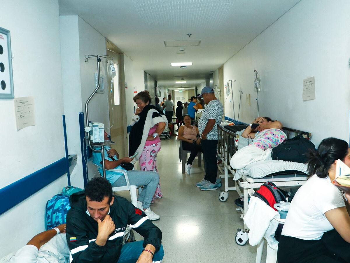 El Tolima estudia entrar en emergencia hospitalaria por la falta de medicamentos y pagos de las EPS