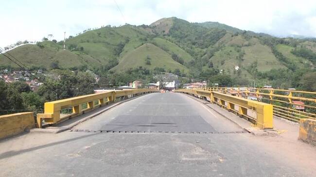 Puente de Irra en el corregimiento que del mismo nombre en Quinchía, Risaralda