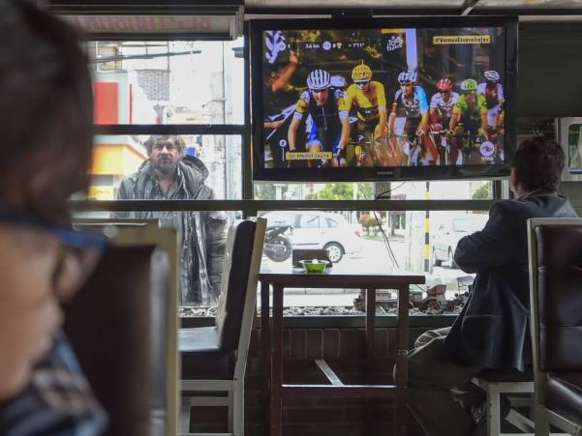 Prorrogan las concesiones a Caracol y RCN TV por 10 años más