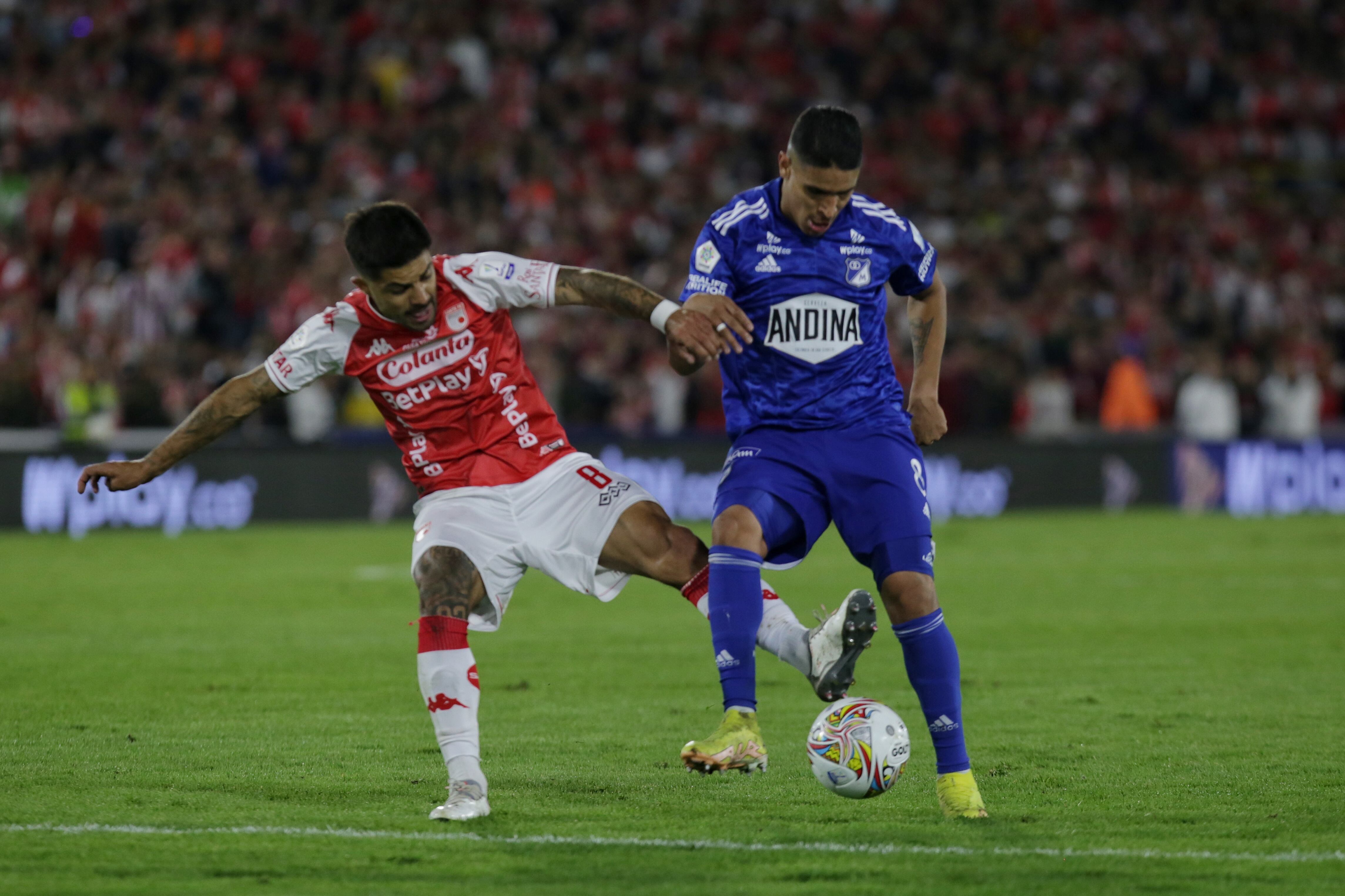 Duelo entre Millonarios e Independiente Santa Fe / Colprensa.