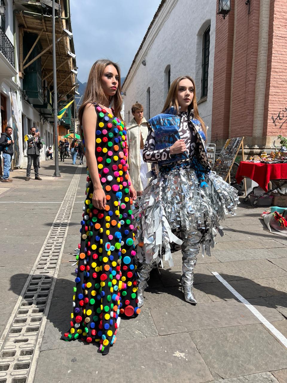 “Pasarela El Centro Vive Sostenible”.