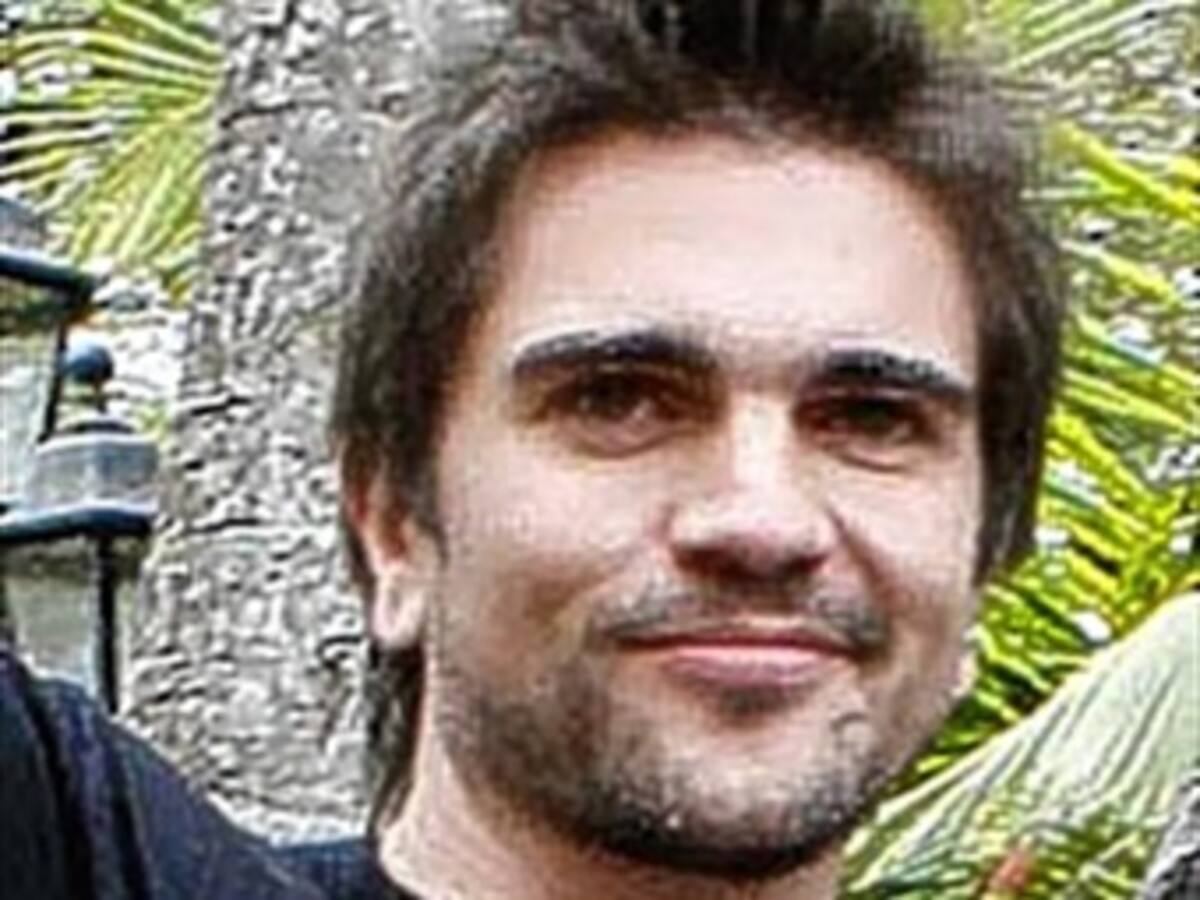 Juanes invita a los colombianos a que voten 'con independencia y conciencia'