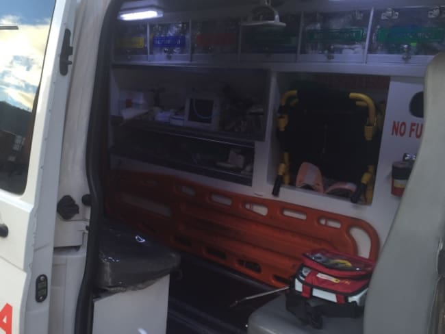 Denuncian robo de equipos médicos de una ambulancia en Bogotá