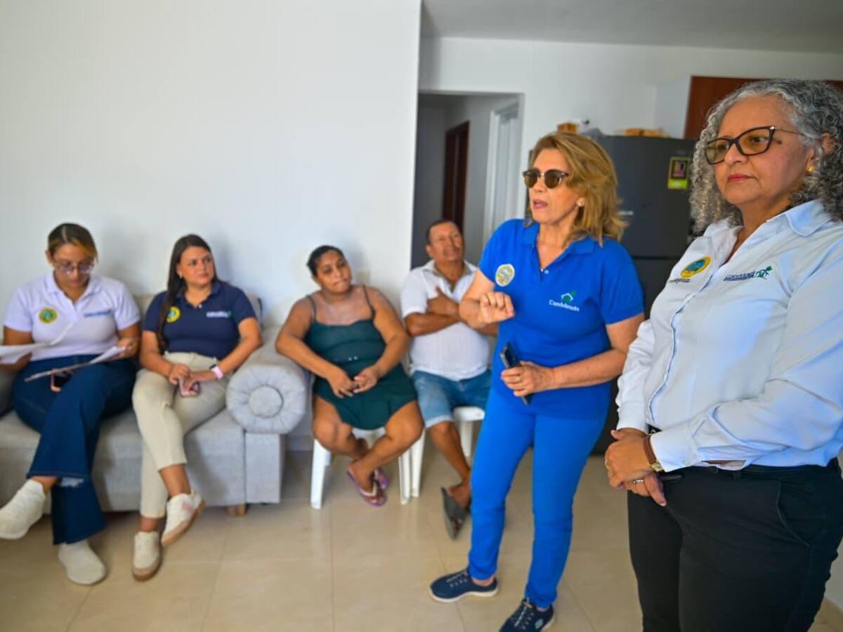 Ocho familias reubicadas de Chambacú vivirán ahora en el barrio 13 de Junio