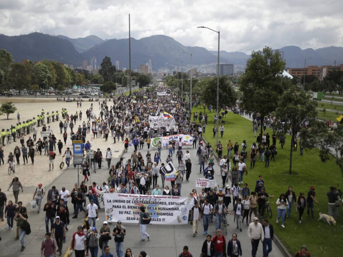 Estudiantes cancelan movilización nacional del 13 de diciembre