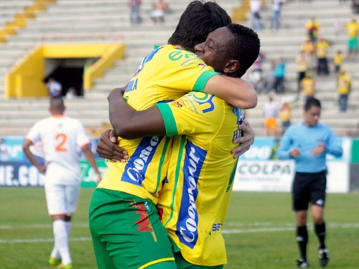 Huila venció al Once Caldas, pero el punto invisible lo dejó sin final