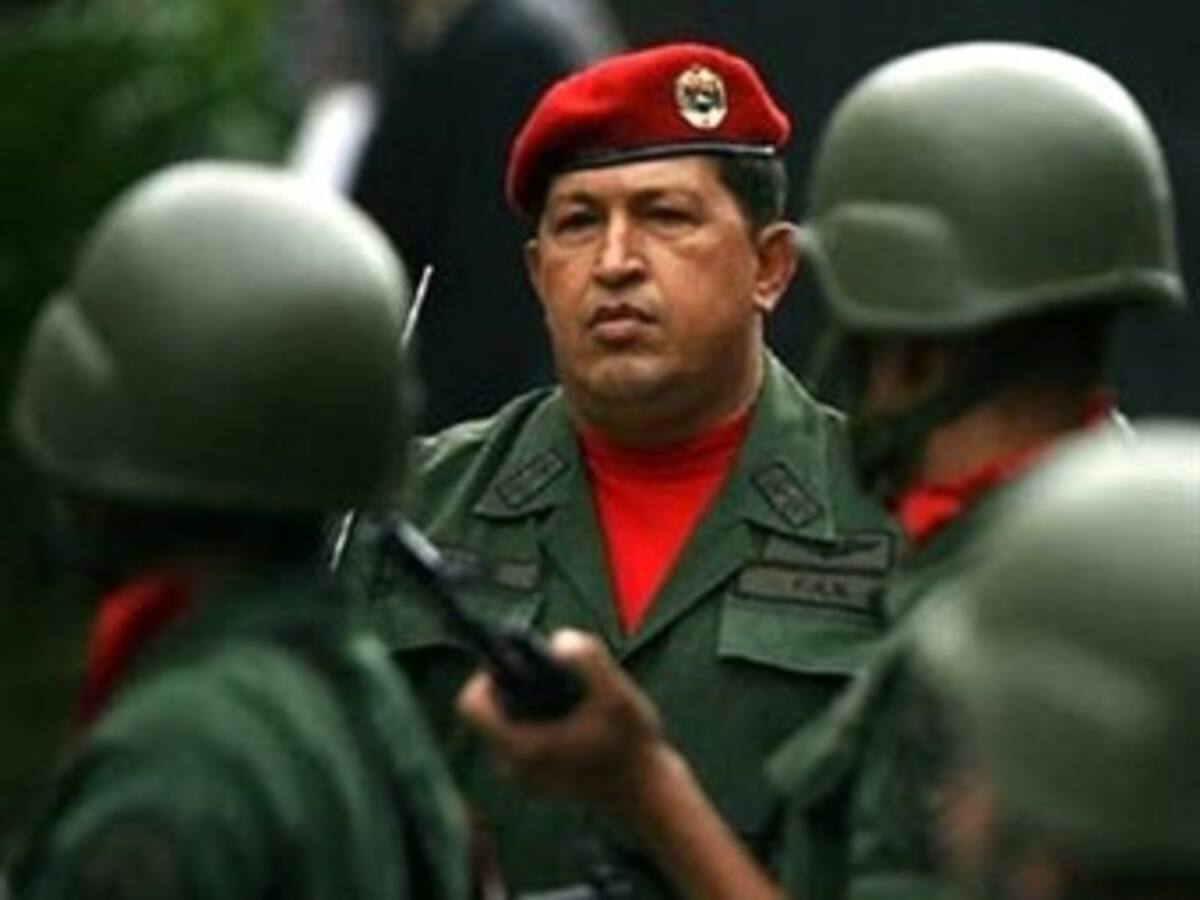 Con “una granada única en el mundo y aviones no tripulados” Chávez busca proteger a Venezuela
