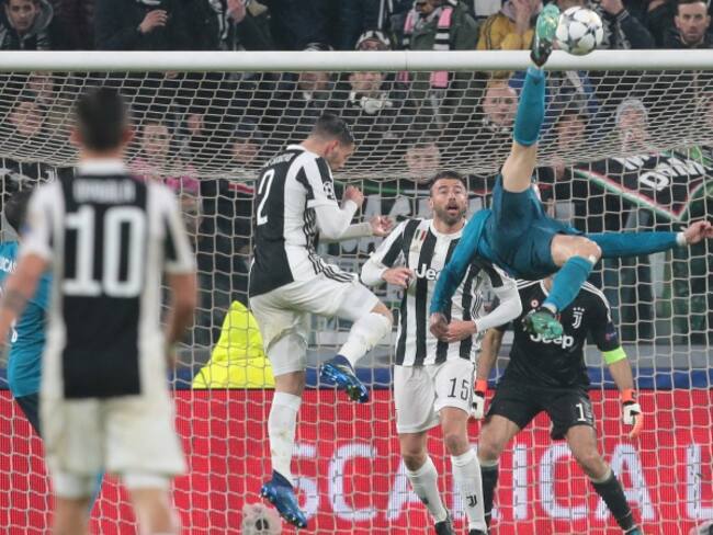 Gol de Cristiano en la UCL fue elegido como el mejor de la temporada