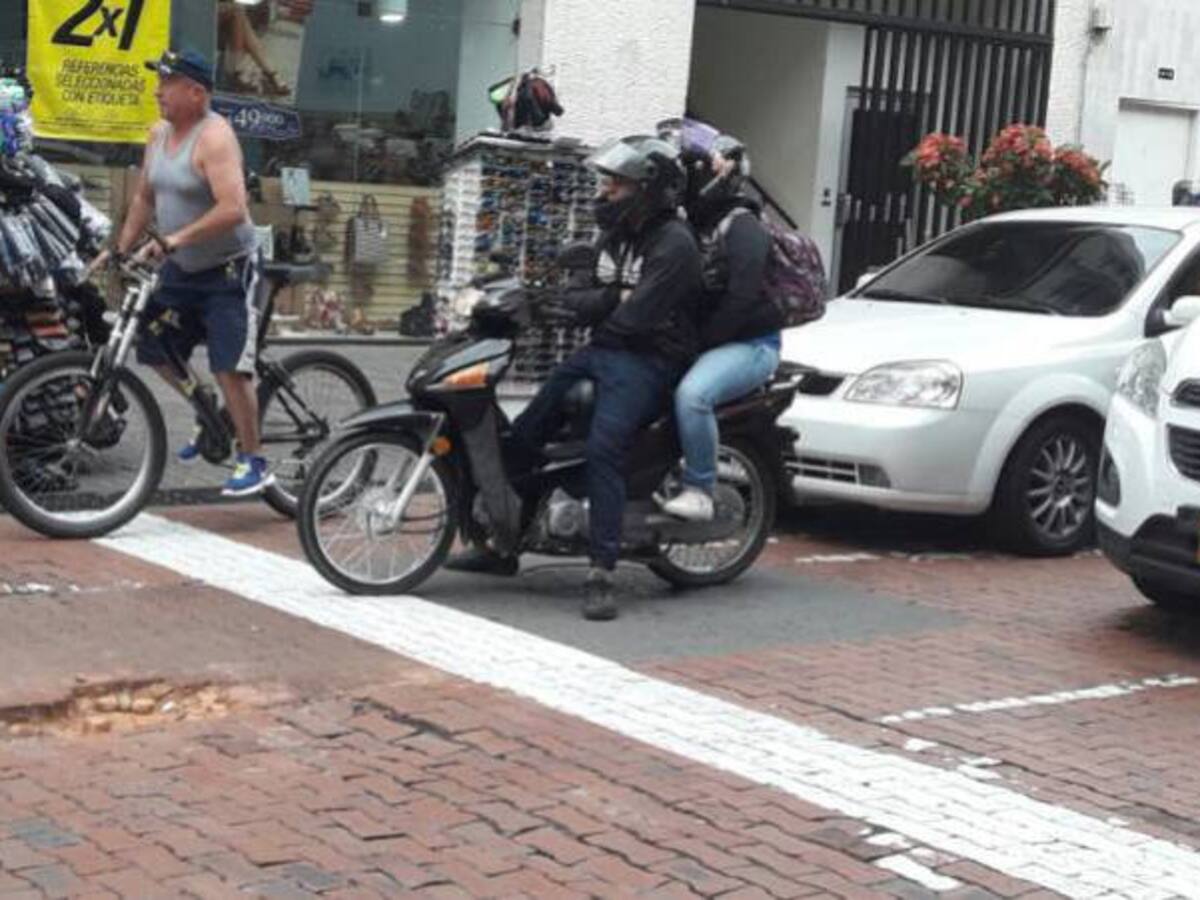 Cambio de adoquines en la Plaza de Bolívar se hará en las noches