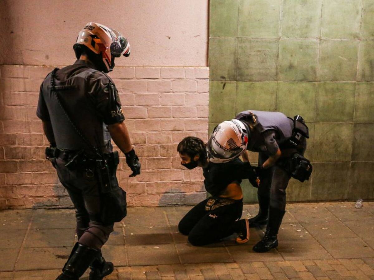 Hombres armados robaron 20 dosis de vacuna COVID-19 en Brasil