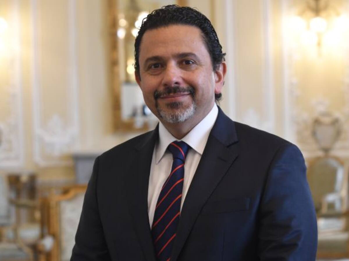 Gobierno mantiene inamovibles para reactivar diálogos con el ELN