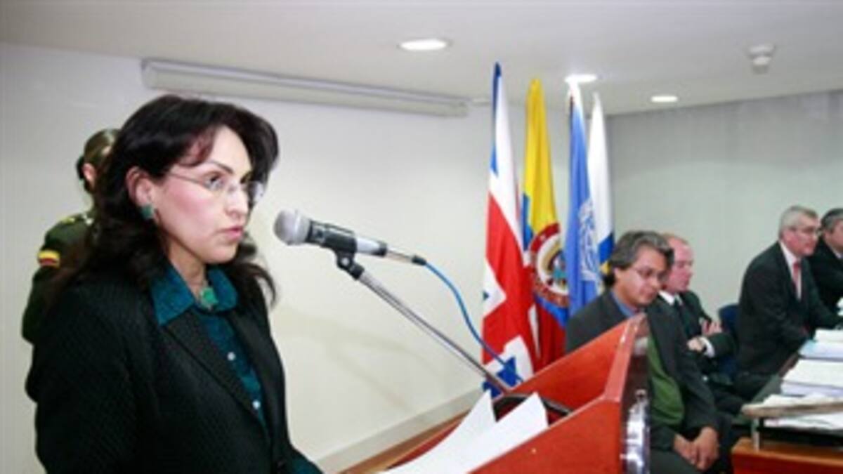 Imputación de cargos contra María del Pilar Hurtado y Bernardo Moreno será el 18 de mayo