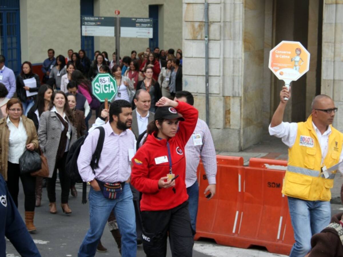 Familias colombianas, a prepararse para simulacro