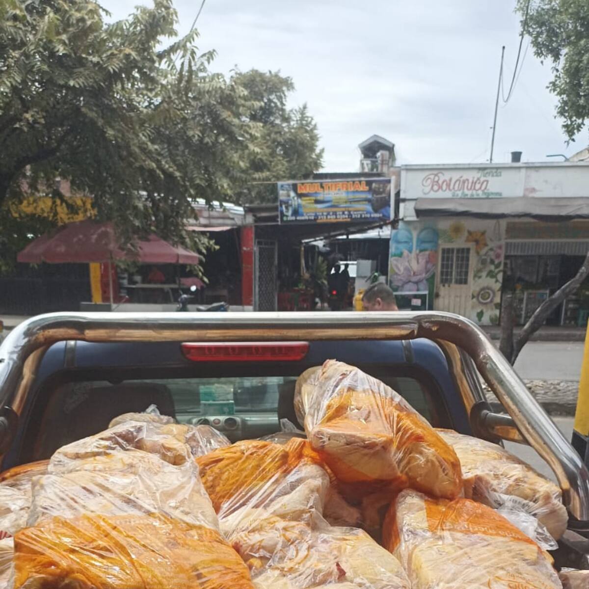 Pollo con fecha de vencimiento se comercializa en Neiva