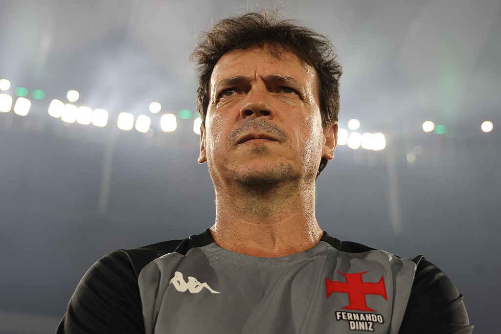 RIO DE JANEIRO, BRAZIL - DECEMBER 14: Fernando Diniz Head Coach of Vasco da Gama looks on prior to the Copa do Brasil Semi-final Second Leg match between Fluminense and Vasco Da Gama at Maracana Stadium on December 14, 2025 in Rio de Janeiro, Brazil. (Photo by Wagner Meier/Getty Images)