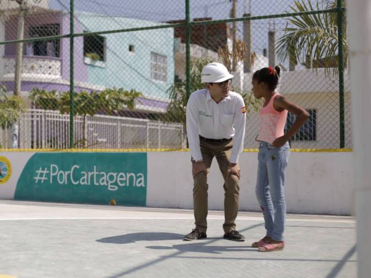 Sergio Londoño logró trasladar el despacho de “la Aduana pal el barrio”
