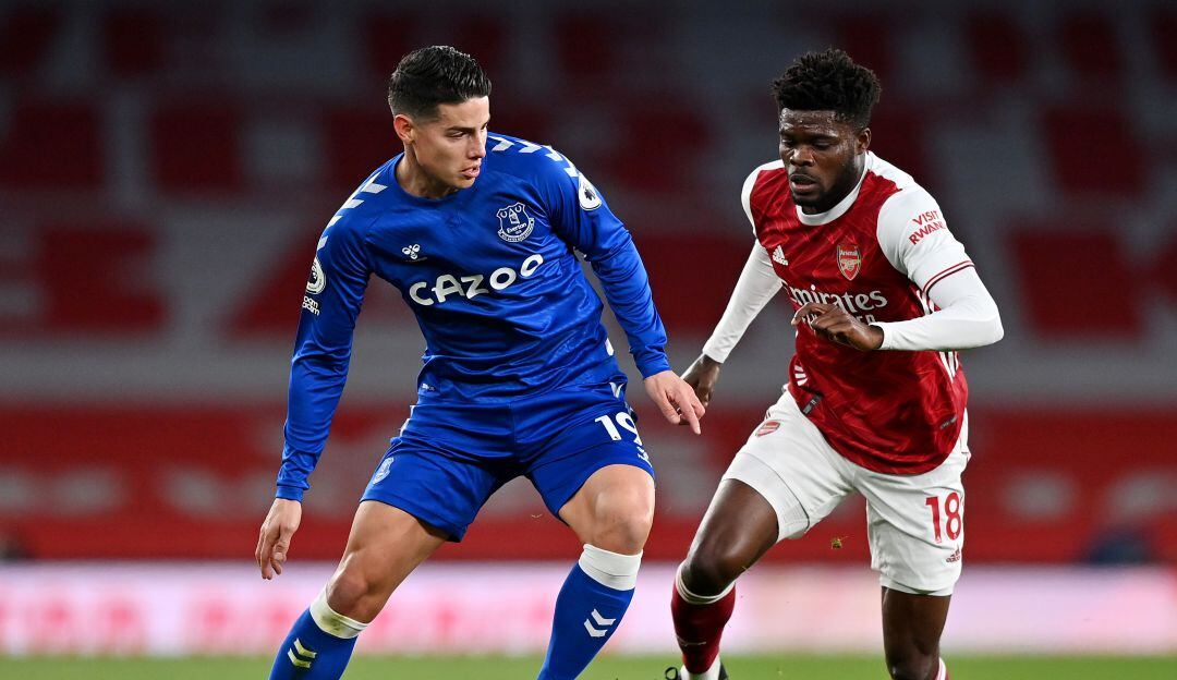 Con James en cancha, Everton ganó al Arsenal y sueña con torneos europeos